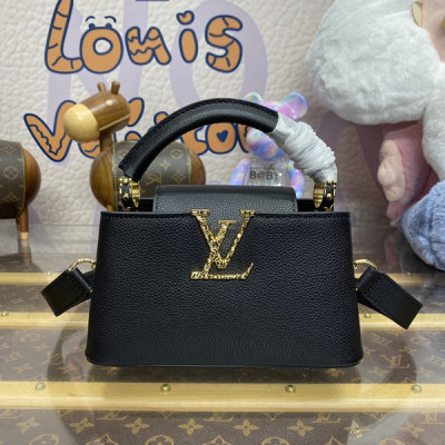 M24664 Capucines East-West Mini Black