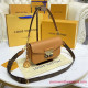 M20396 Swing H27 Handbag (Hazelnut)