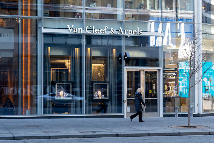 Van Cleef Shop